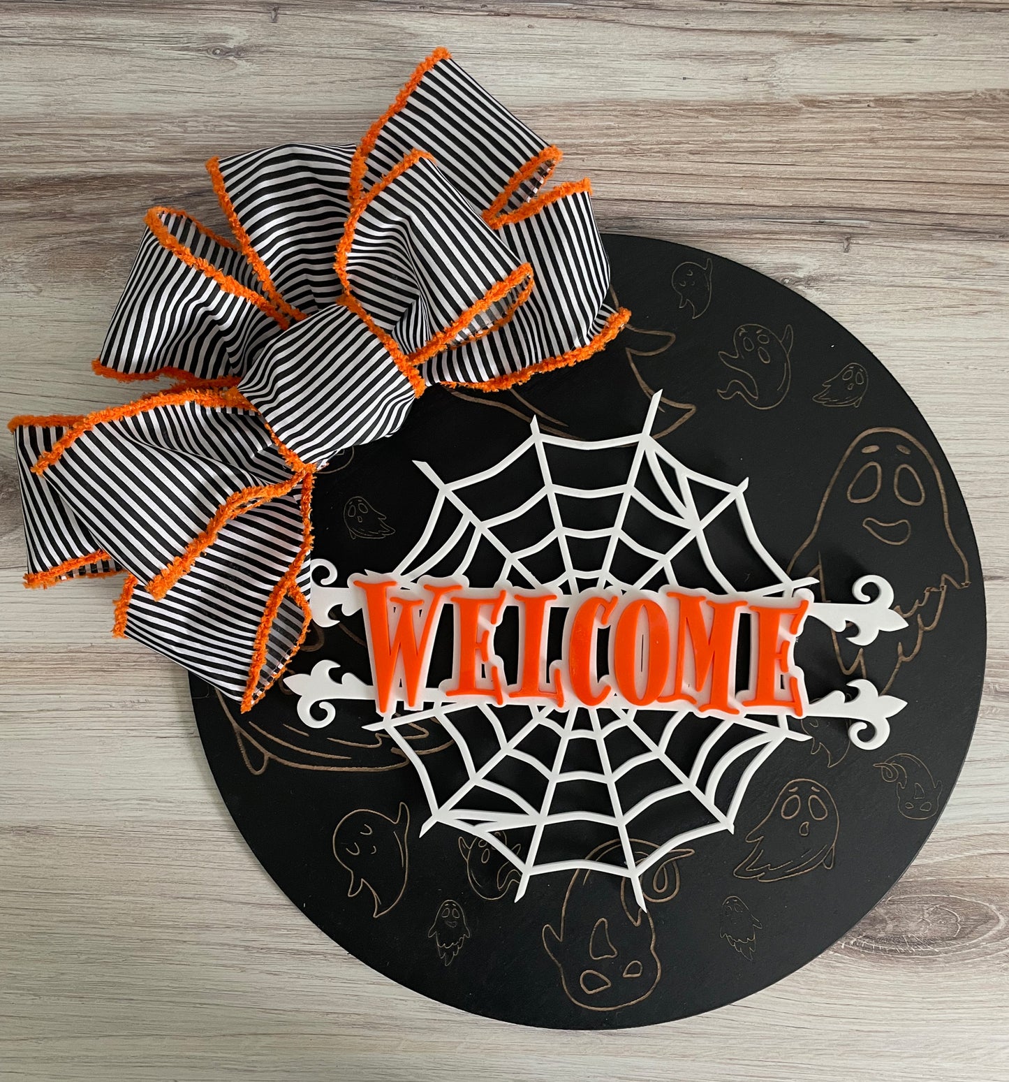 Spiderweb & Ghosts Welcome Sign