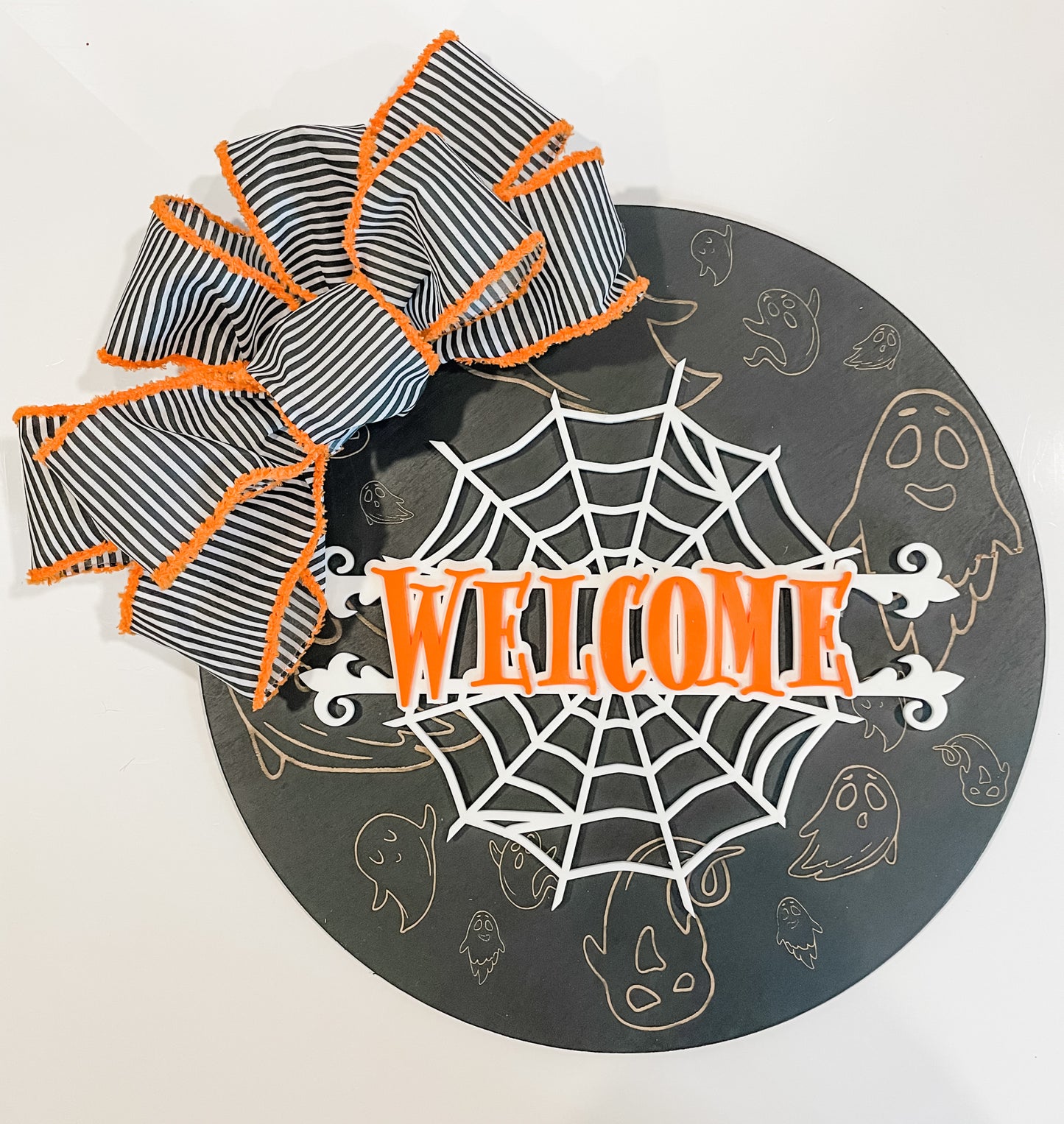 Spiderweb & Ghosts Welcome Sign