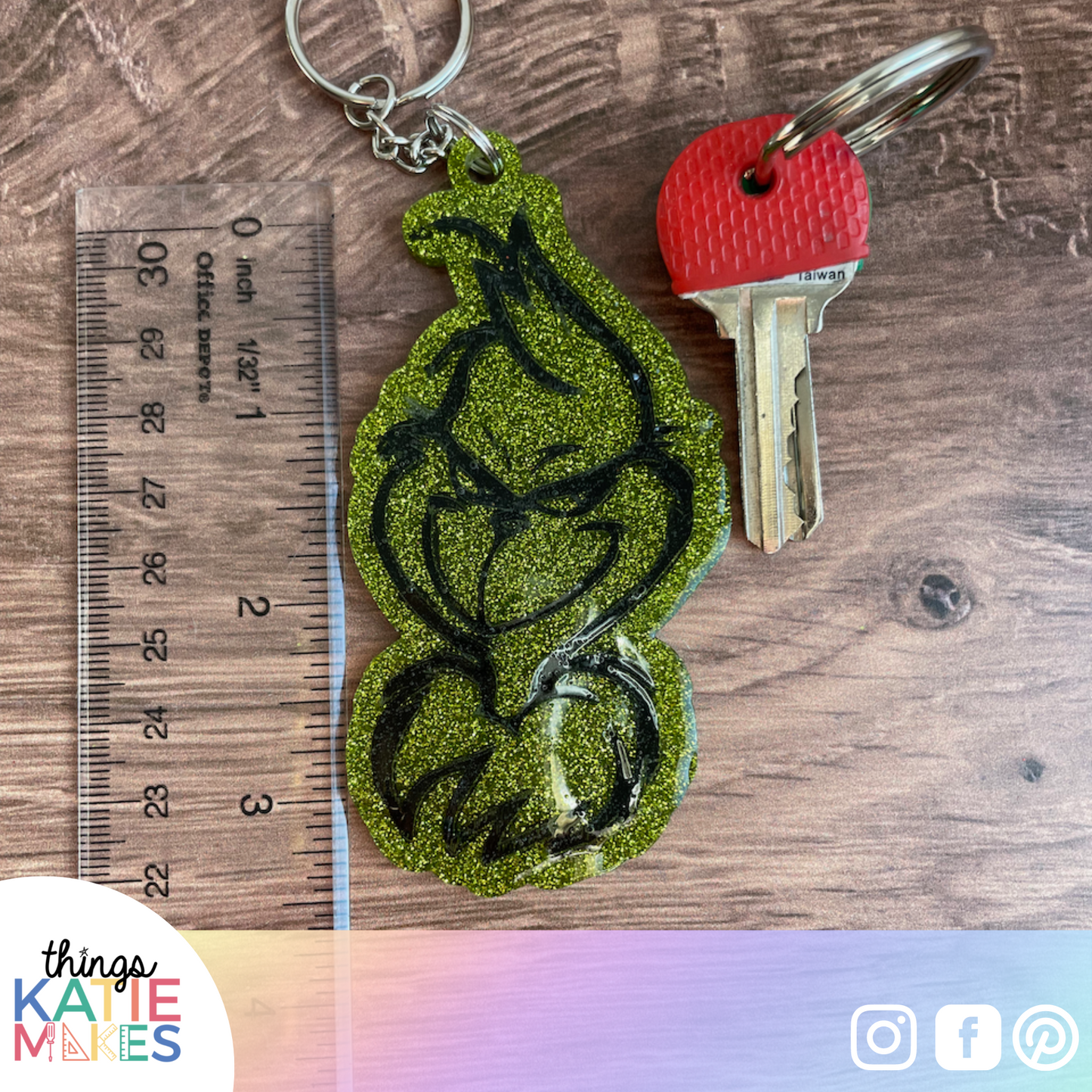 Grinch keyring 2025